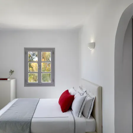 Kalisti & Hotel Fira (Santorini)